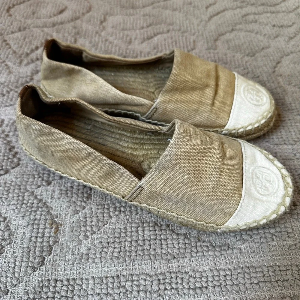 Tory Burch beige cream canvas cap toe espadrille flats SIZE 6.5‎